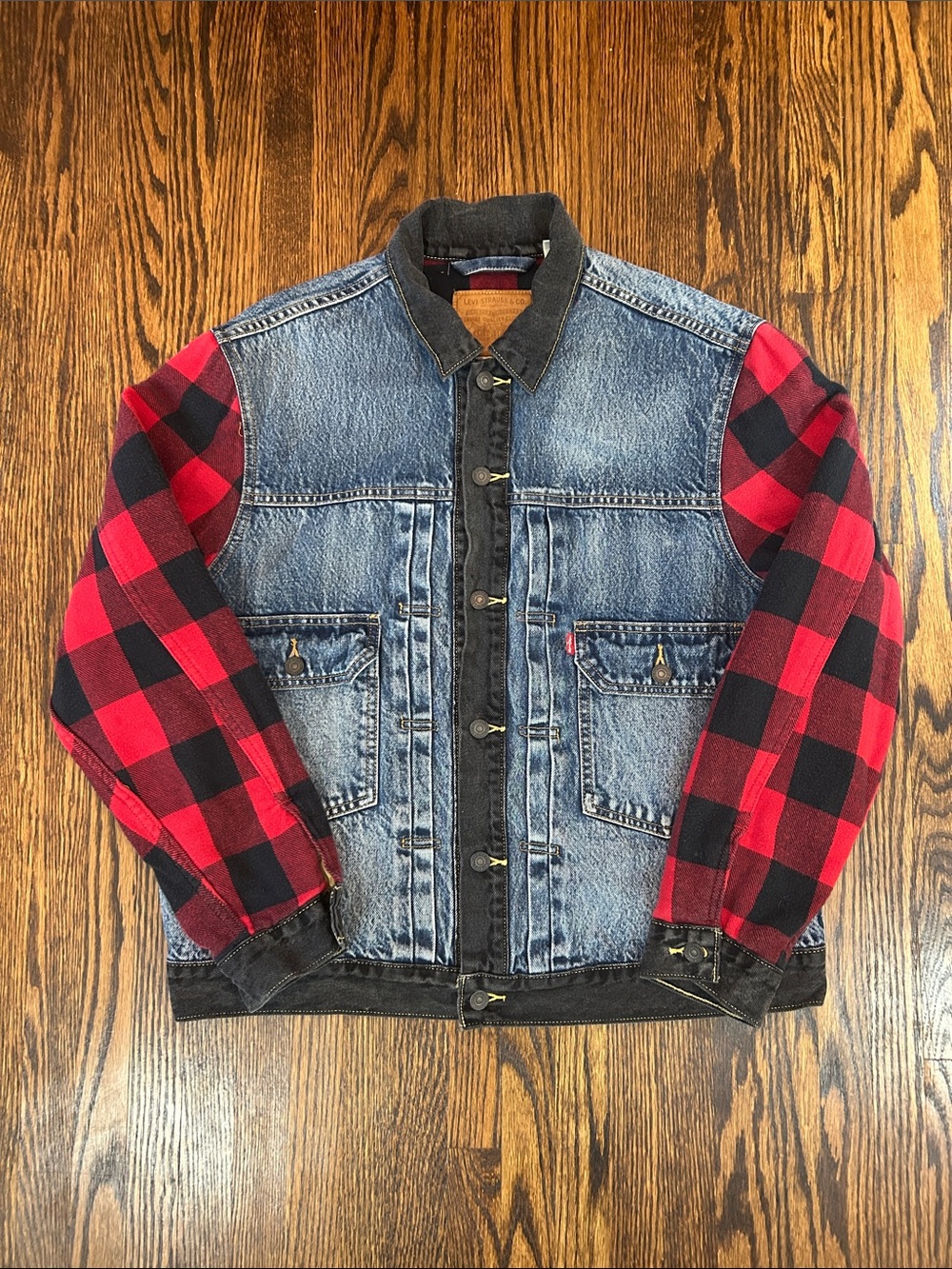Levi’s Hybrid Trucker Jean Jacket